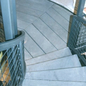 safety-tread-stair-treads "Plank Grating"
